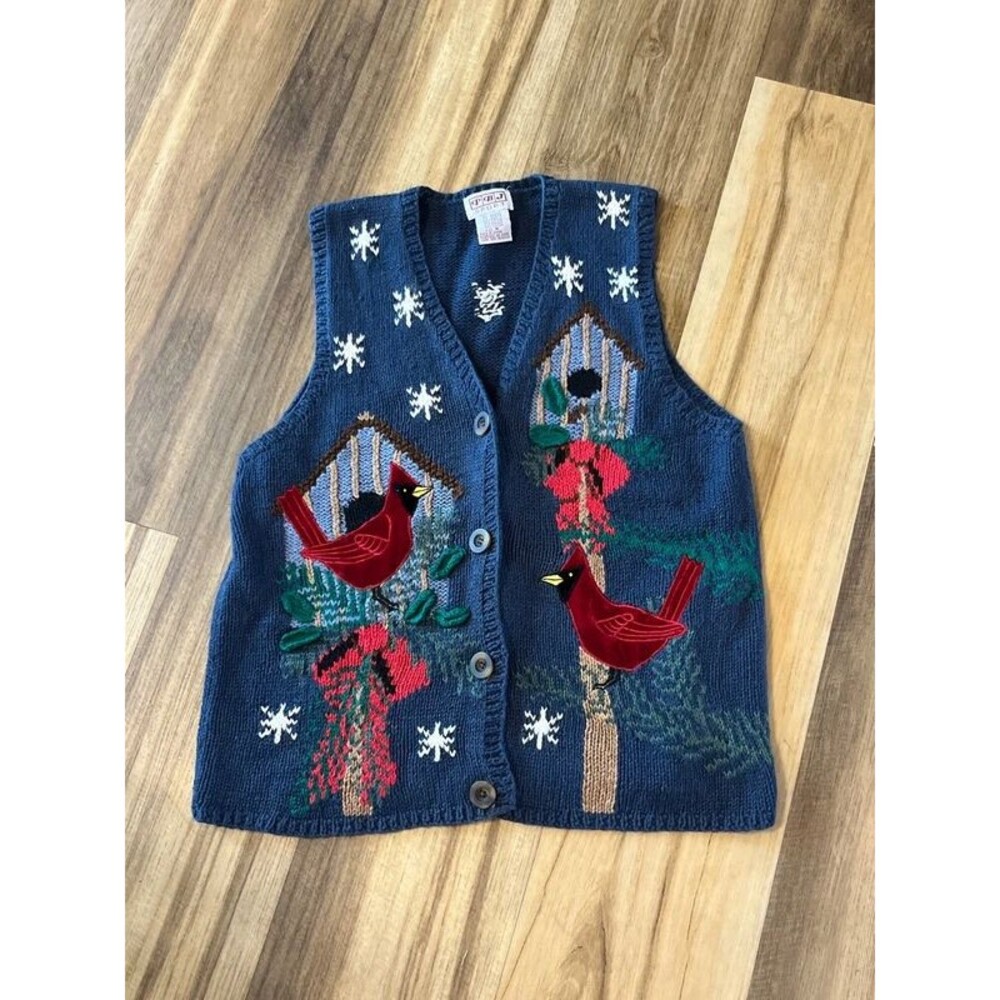 Vintage GrandmaCore sweater vest size medium